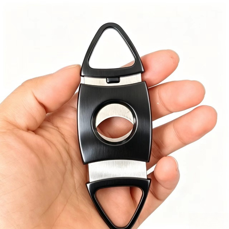 Pliers - Острые, плотно прилегающие ножницы-кусачки для сигар.